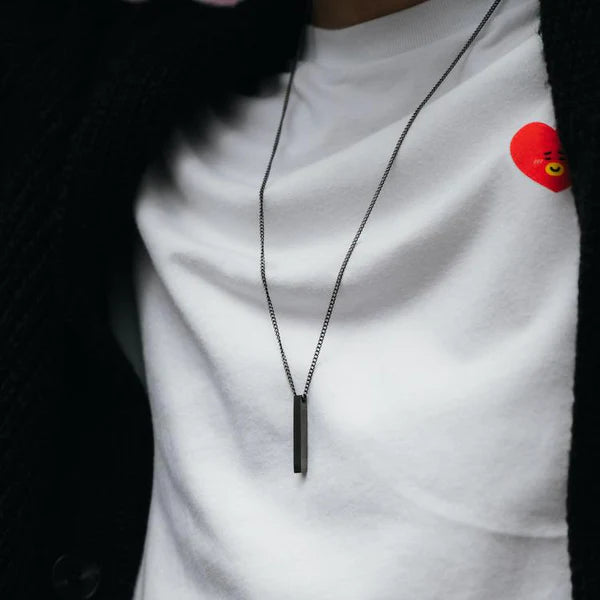 Black Vertical Bar Pendant Necklace for Men Women