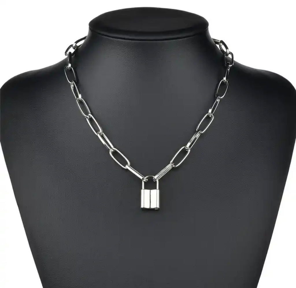 Lock Shape Pendant Silver