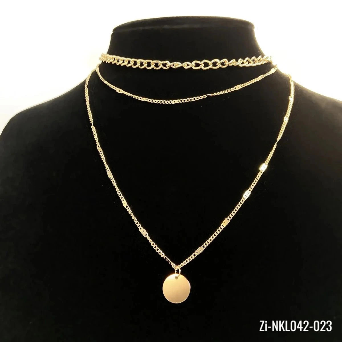 Coin Chain Pendant Golden