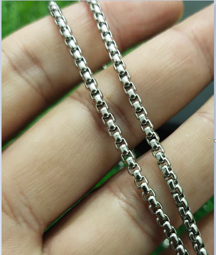 Silver Round-Cut Box Neck Chain For Men